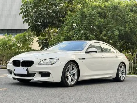 BMW 6 Series 2013 — фото 1