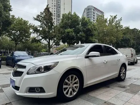 Chevrolet Malibu 2014 — фото 1