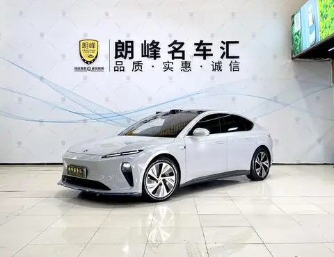 NIO ET5 2022