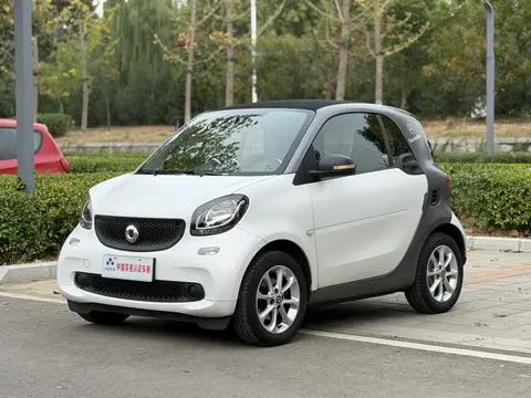 smart fortwo 2018