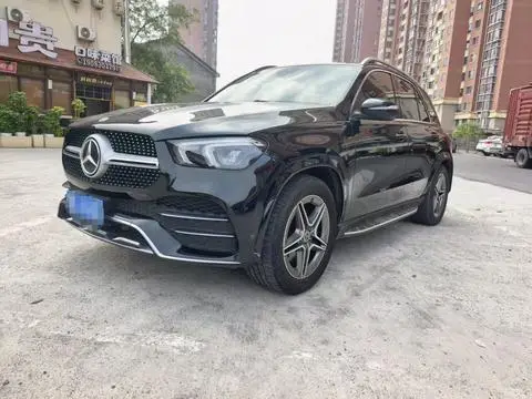 Mercedes-Benz GLE 2022 — фото 1