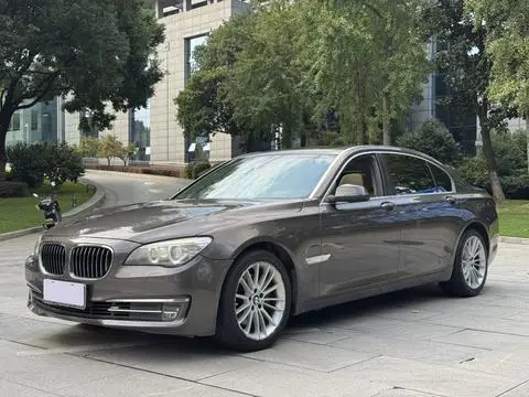 BMW 7 Series 2013