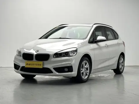 BMW 2 Series 旅行车 2016