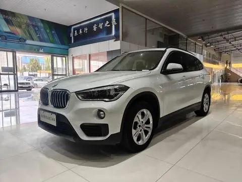 BMW X1 2016 — фото 1
