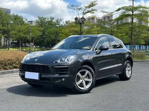 Porsche Macan 2016