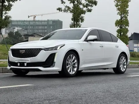 Cadillac CT5 2020 — фото 1