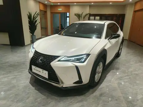 Lexus UX 2019