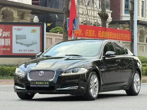 Jaguar XF 2014