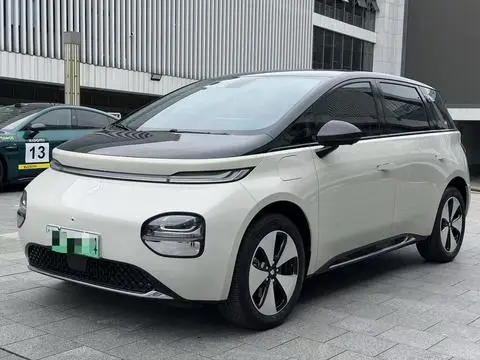 Baojun 云朵 2023
