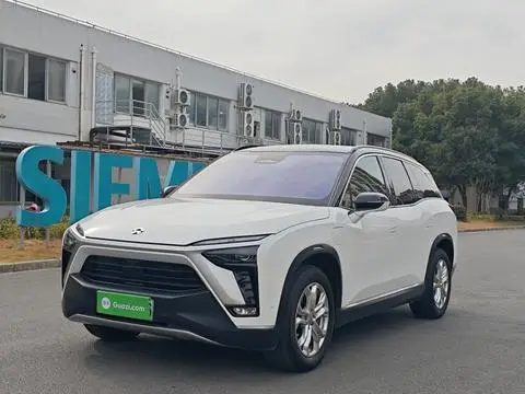 NIO ES8 2020
