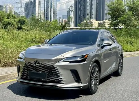 Lexus RX 2023
