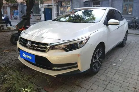 Venucia D60 2018