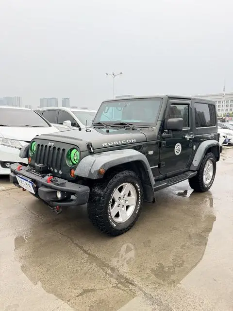 Jeep 牧马人 2011