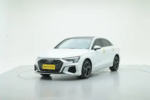 Audi A3 2021 — фото 1