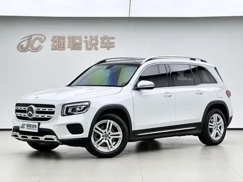 Mercedes-Benz GLB 2021 — фото 1