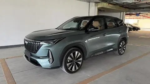 Geely 博越L 2025