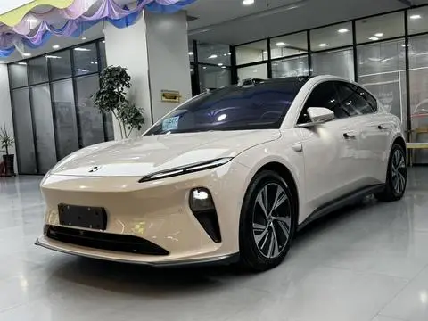 NIO ET5 2025