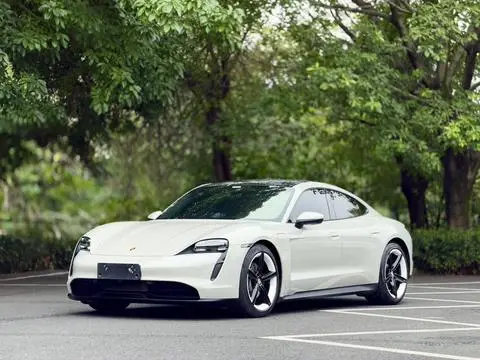 Porsche Taycan 2020