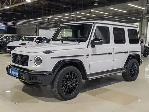 Mercedes-Benz G-Class 2024
