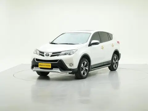 Toyota RAV4 2015