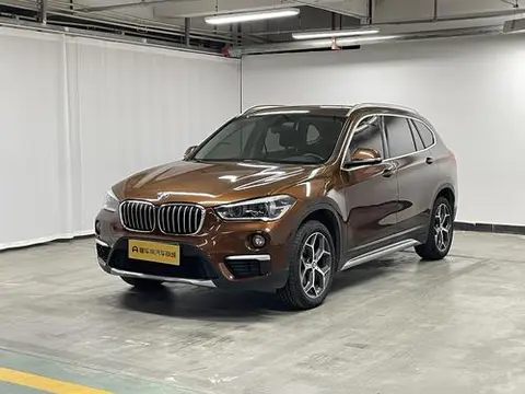BMW X1 2018 — фото 1