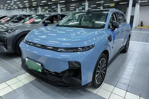 Leapmotor B10 2025