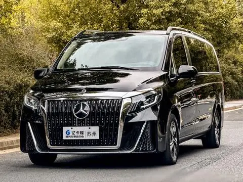 Mercedes-Benz 威霆 2025