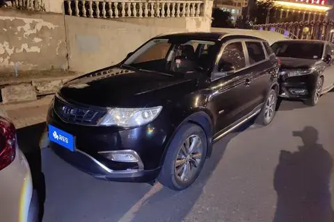 Geely 博越 2016 — фото 1