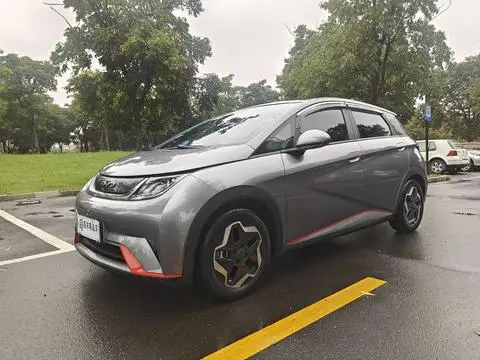 BYD Dolphin 2021