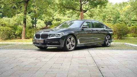 BMW 7 Series 2016