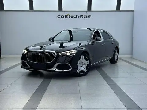 Mercedes-Benz 迈巴赫S-Class 2023