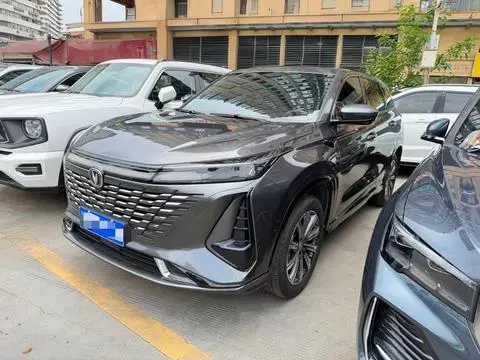 Changan CS75 PLUS 2023 — фото 1