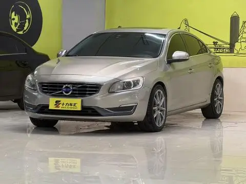 Volvo S60 2014