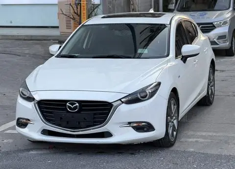 Mazda 3 昂克赛拉 2017 — фото 1