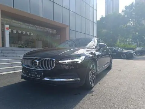 Volvo S90 2024