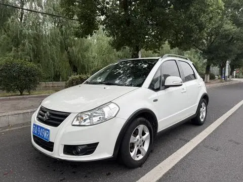 Suzuki 天语 SX4 2016