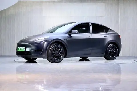 Tesla Model Y 2022 — фото 1
