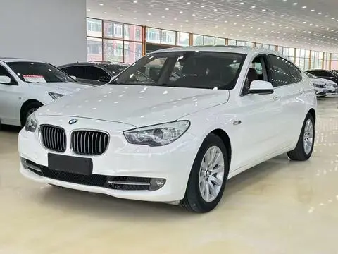BMW 5 Series GT 2011