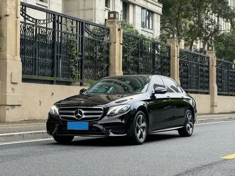 Mercedes-Benz E-Class 2019 — фото 1