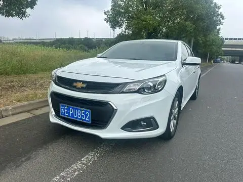 Chevrolet Malibu 2018 — фото 1