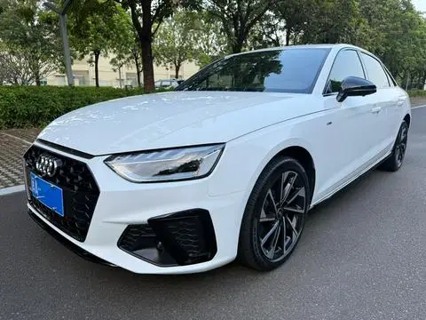 Audi A4L 2023 — фото 1