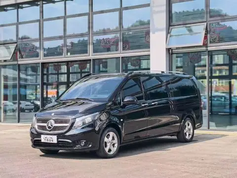 Mercedes-Benz 威霆 2020