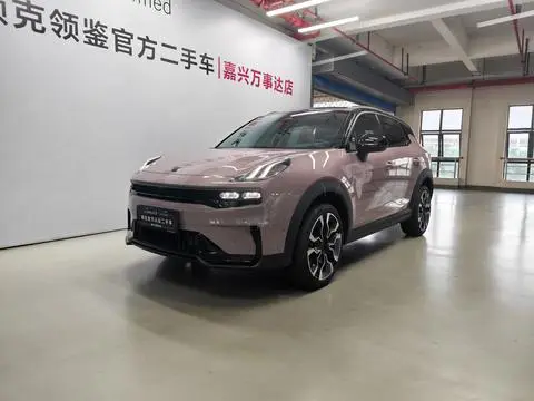Lynk & Co 06 2023