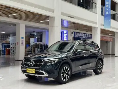 Mercedes-Benz GLC 2023