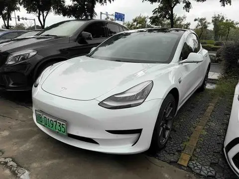 Tesla Model 3 2019 — фото 1