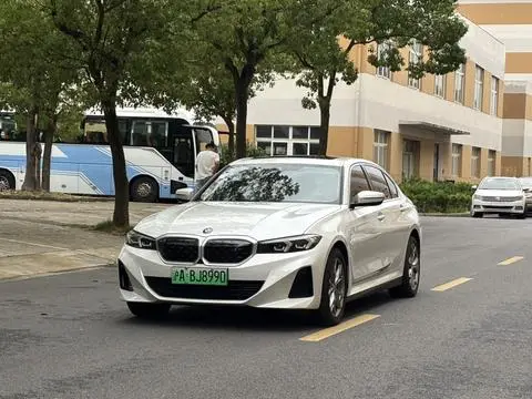 BMW i3 2022
