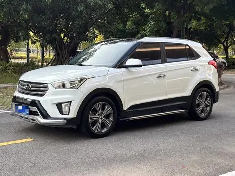 Hyundai ix25 2015