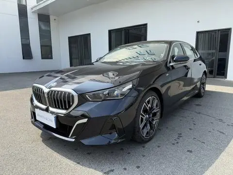 BMW 5 Series 2025