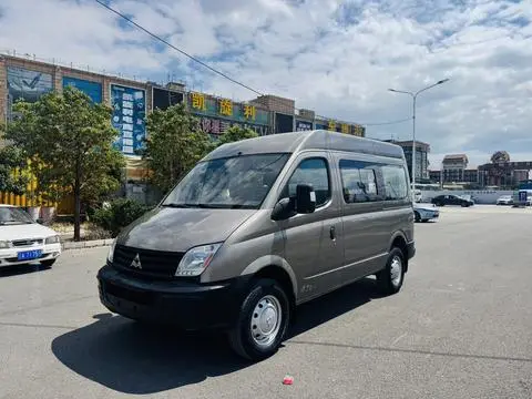 Maxus 新途V80 2012