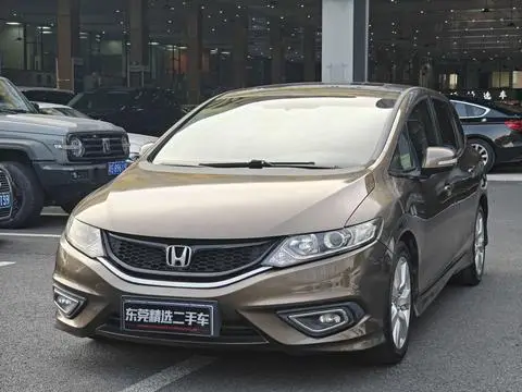 Honda Jade 2016